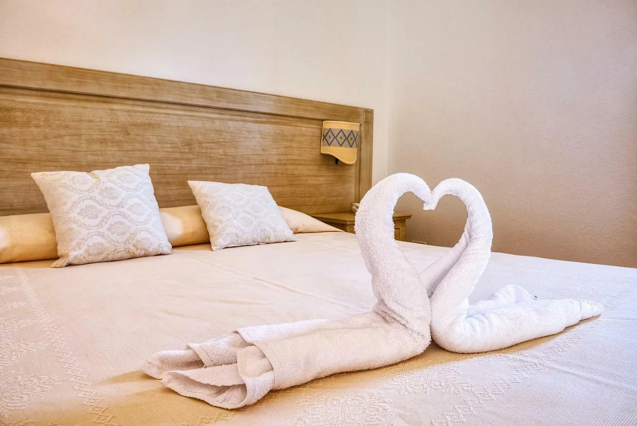 Hotel Il Faro Di Molara Porto San Paolo   Porto San Paolo (Sardinia)