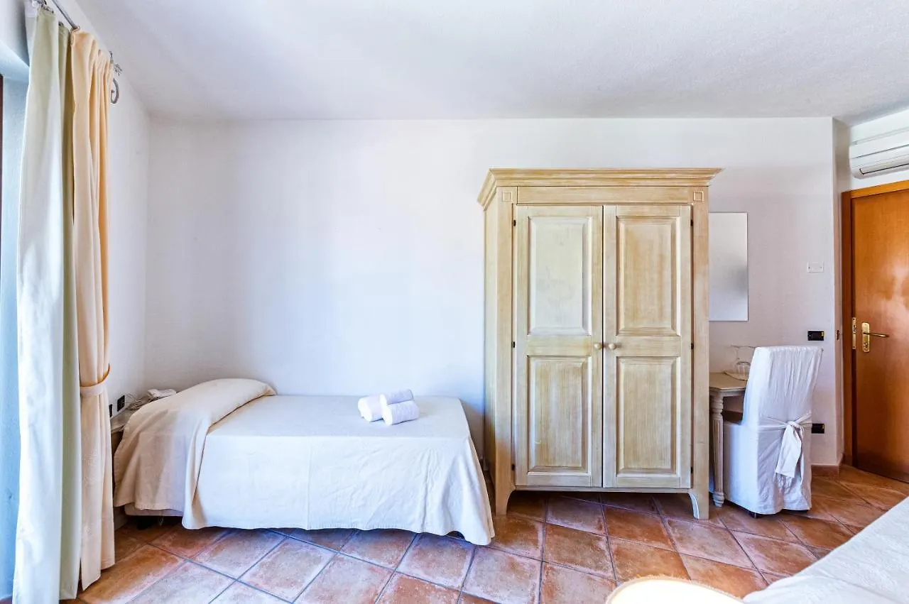 Hotel il Faro di Molara Porto San Paolo