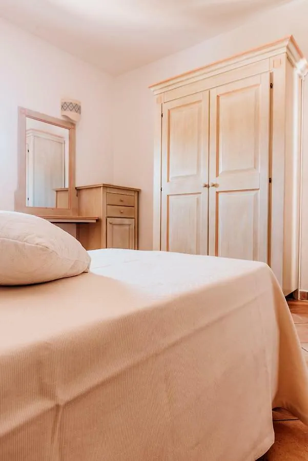 Hotel Il Faro Di Molara Loiri Porto San Paolo