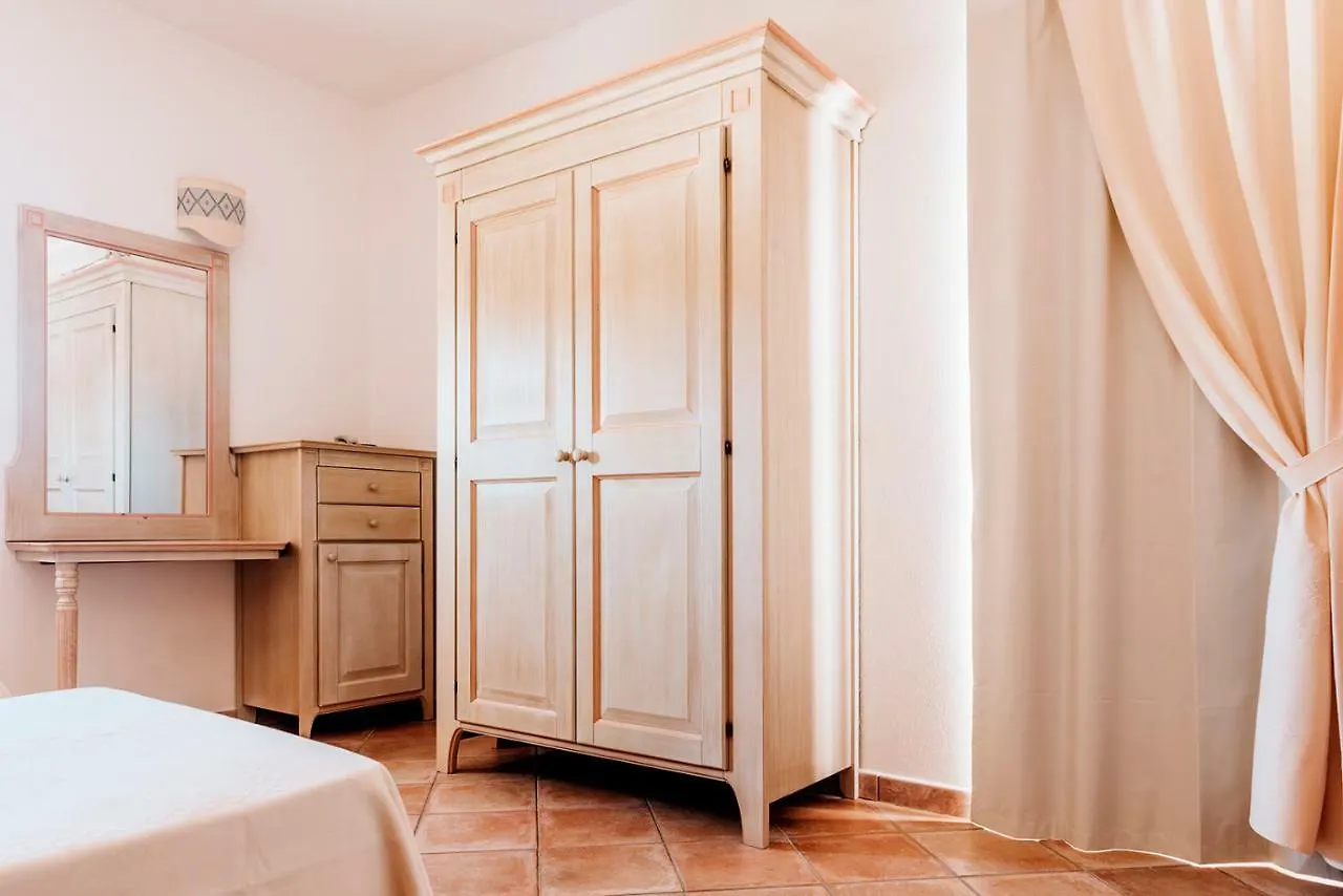 ****  Hotel Il Faro Di Molara Loiri Porto San Paolo Italien